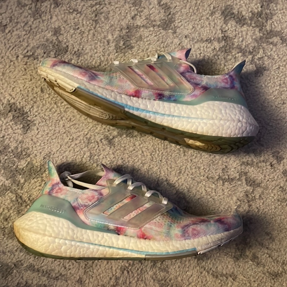 Size 11 - adidas UltraBoost 21 Tie-Dye 2021